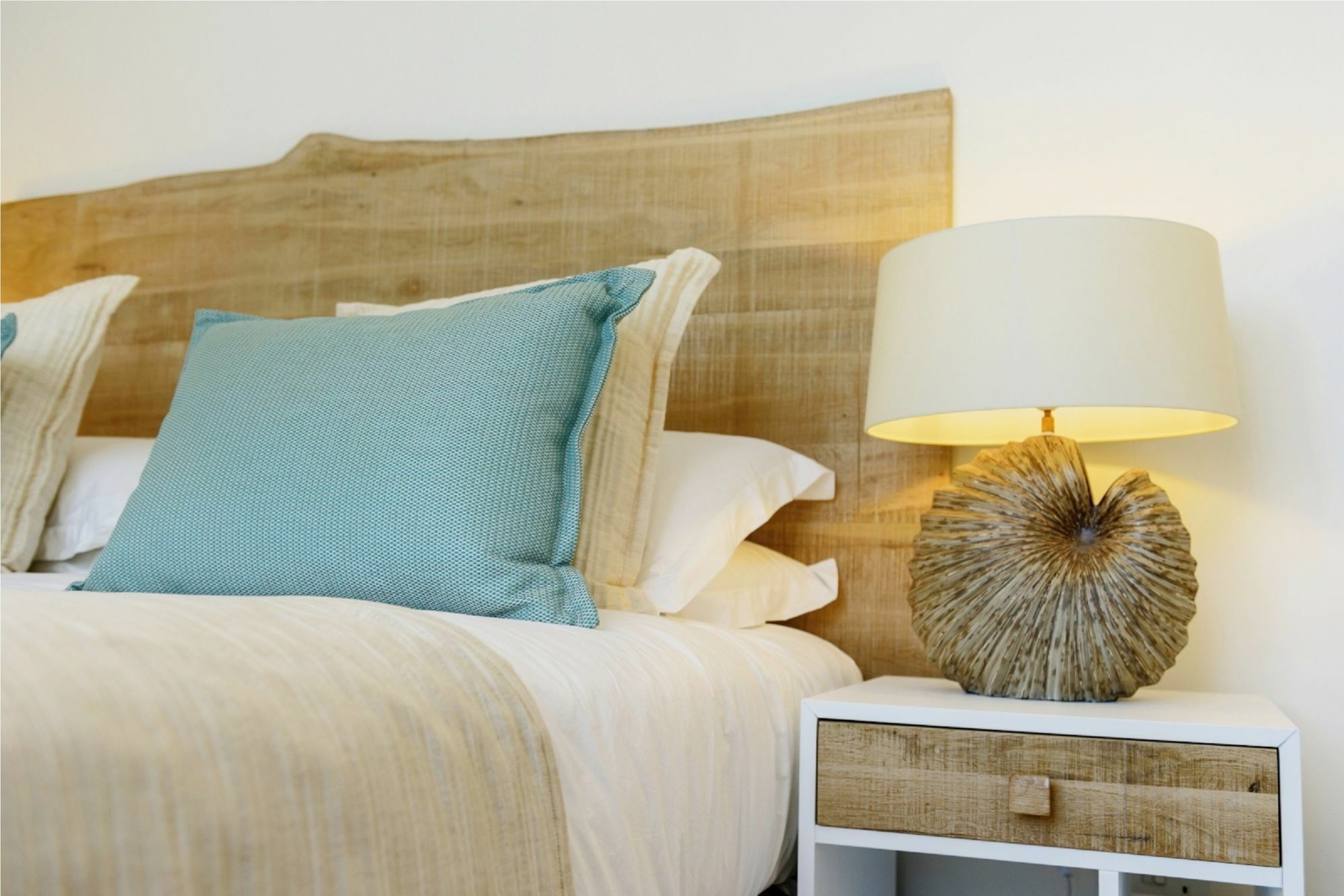 Myra Seafront Suites With Lov Cap Malheureux Extérieur photo