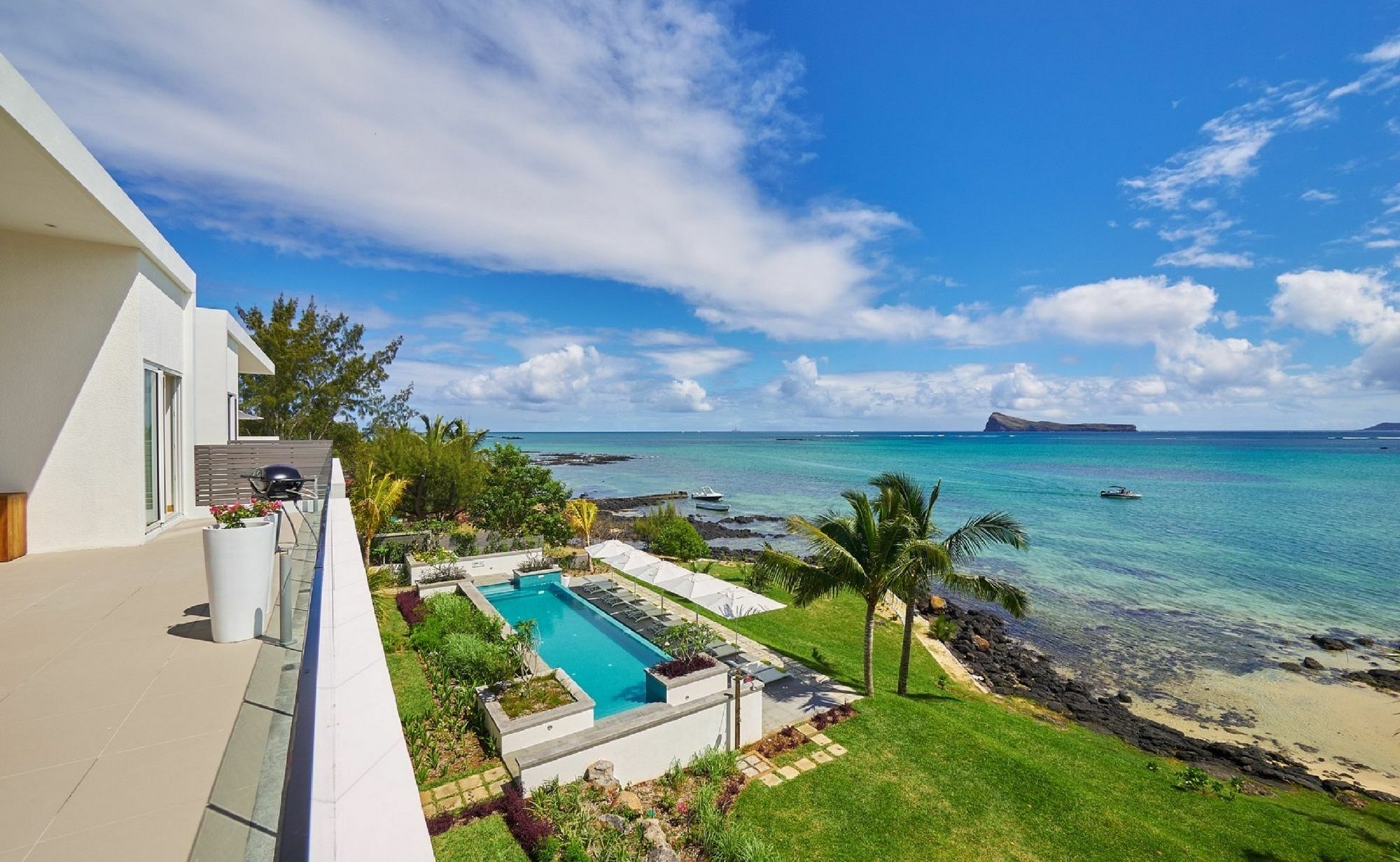Myra Seafront Suites With Lov Cap Malheureux Extérieur photo