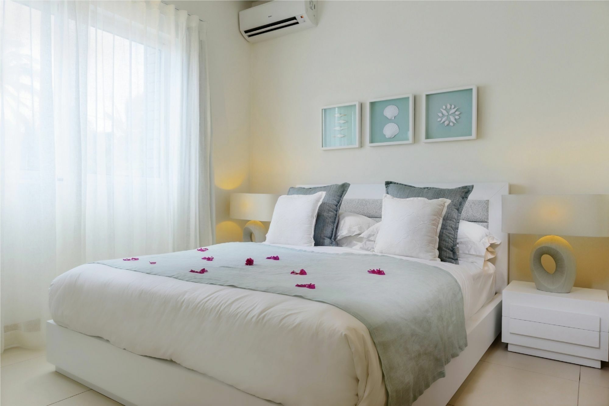 Myra Seafront Suites With Lov Cap Malheureux Extérieur photo